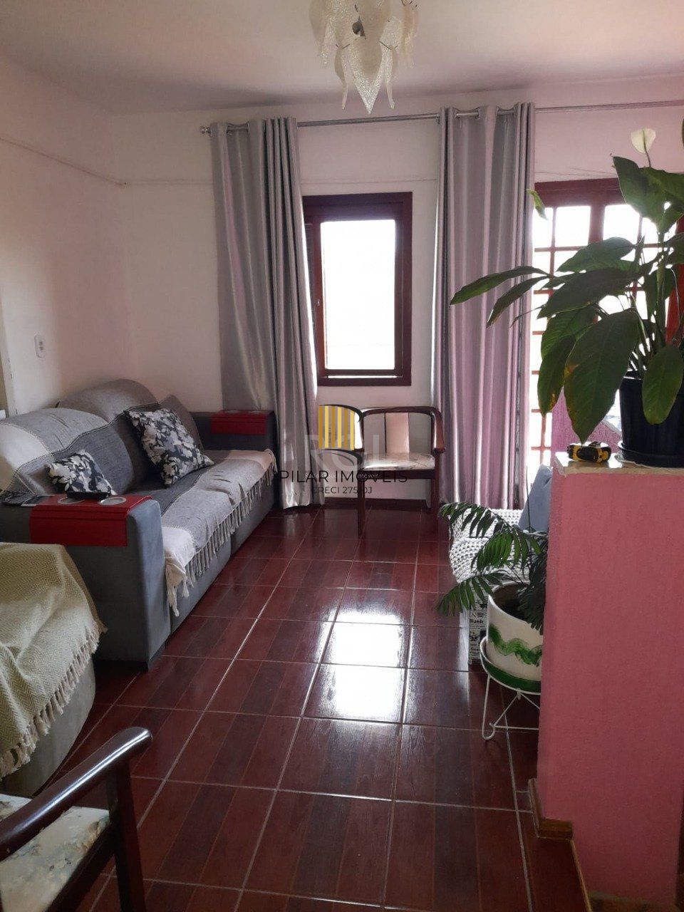 Casa 3 dormitórios no bairro Cascata