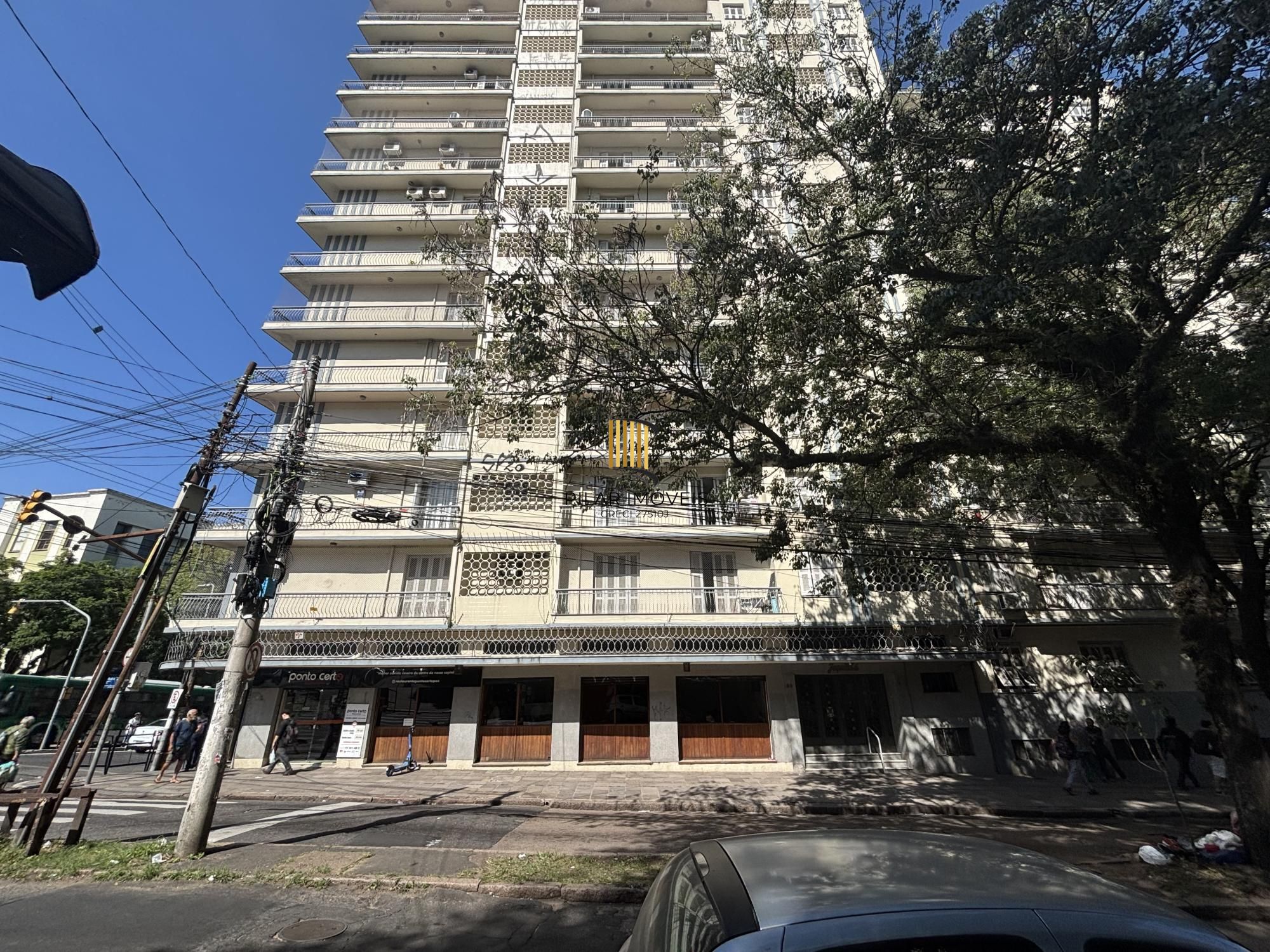 3 quartos com 151m² de área útil, além de lindo terraço no centro de poa - Pilar Imóveis