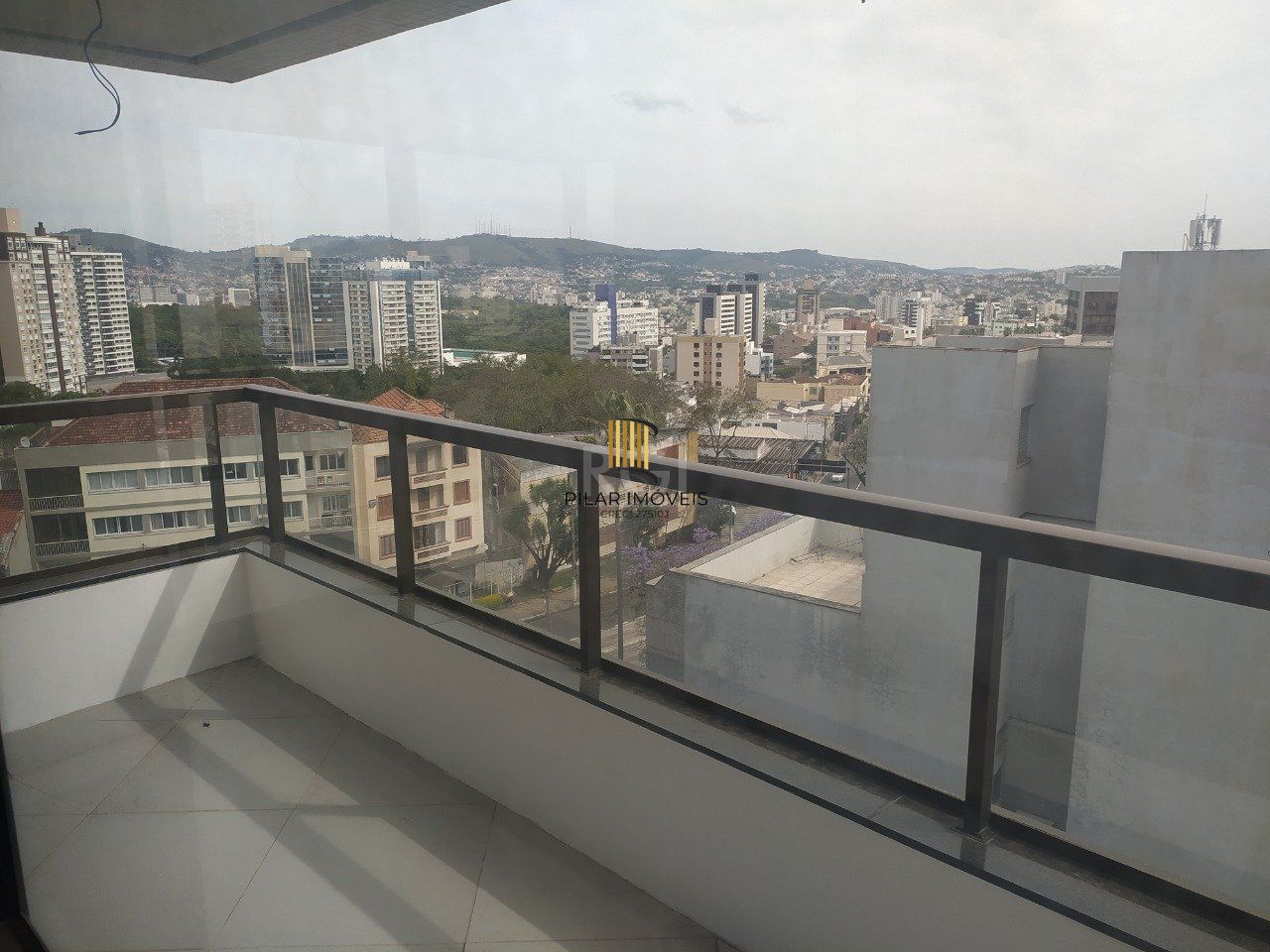 Apartamento para Venda - 119.65m², 3 dormitórios, sendo 1 suites, 2 vagas - Petrópolis
