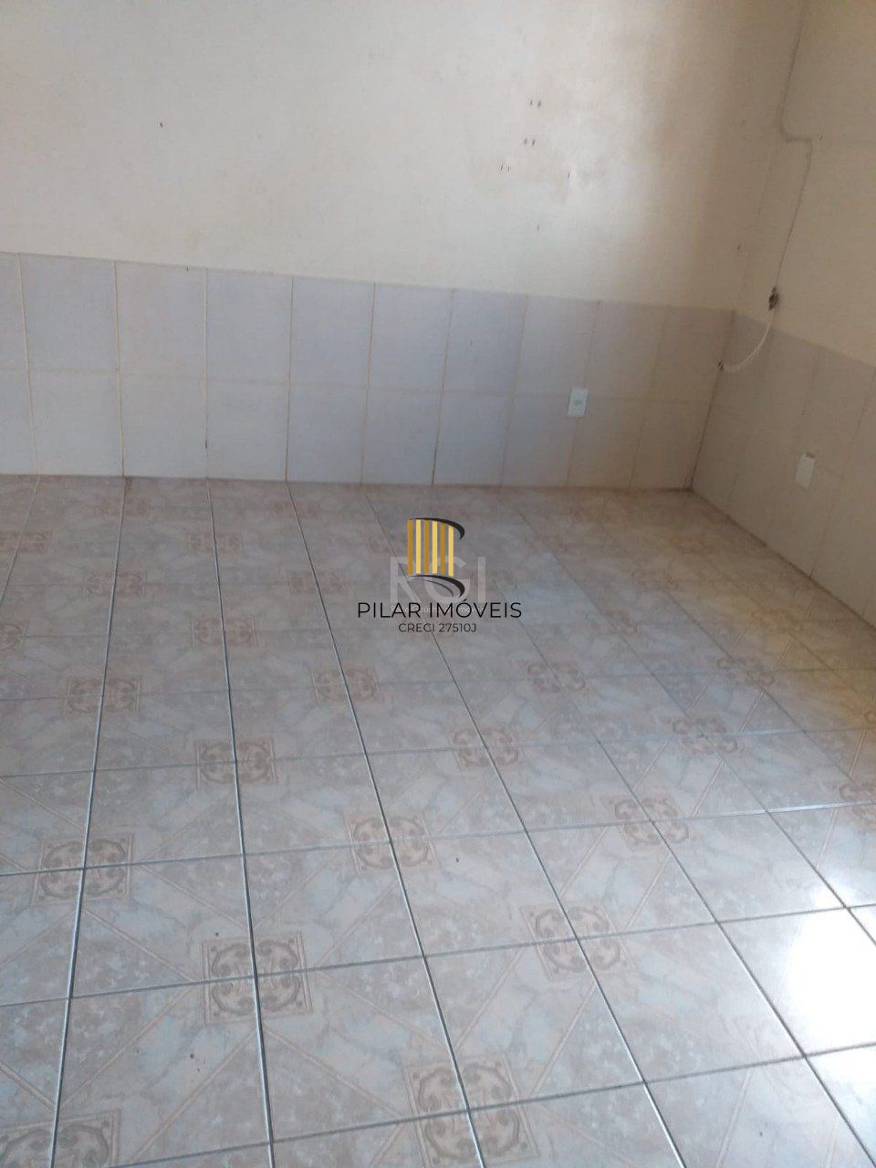 Casa 1 Dormitório(s) Bairro Camaquã