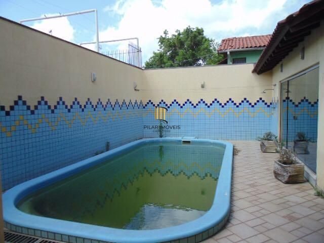 Casa para Venda - 250.78m², 3 dormitórios, sendo 1 suites, 2 vagas - Nova Cachoeirinha