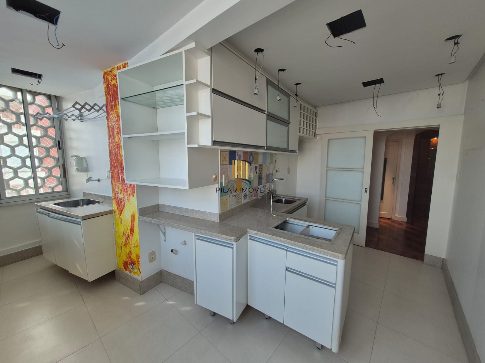 Apartamento 2 quartos na av Independência