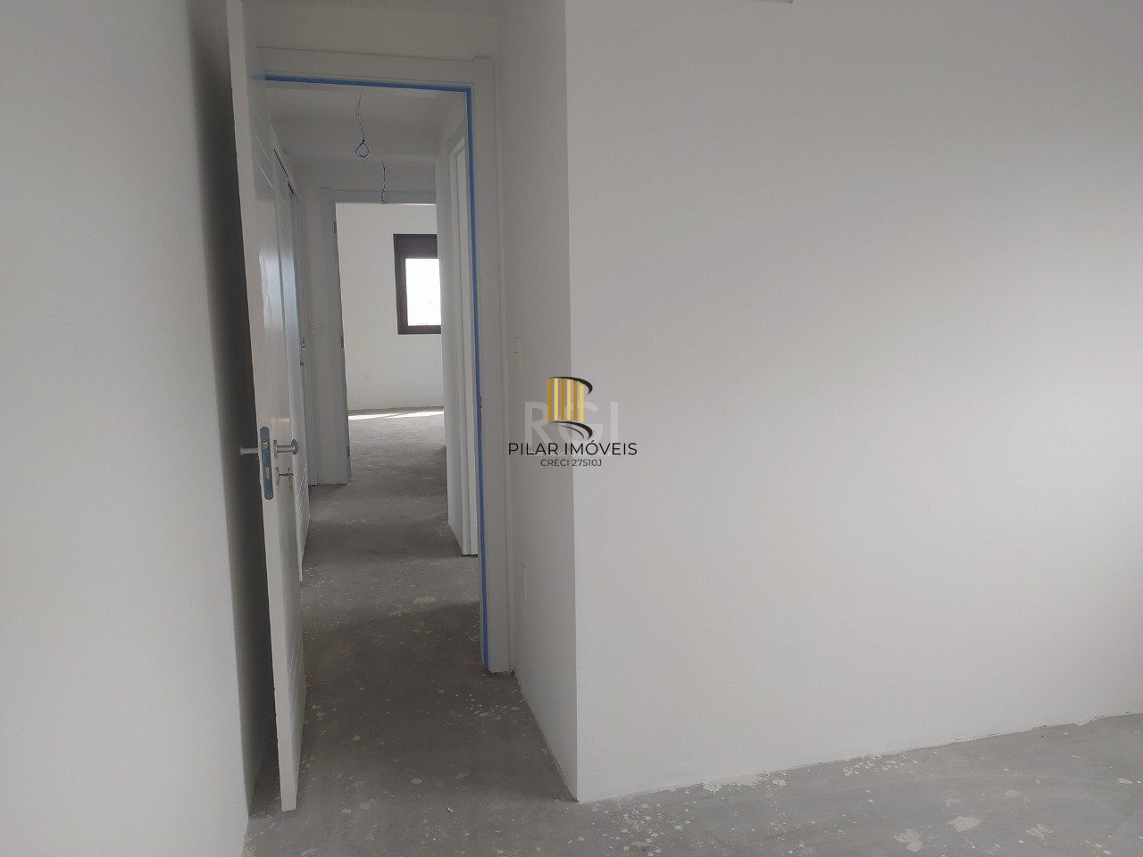 Apartamento para Venda - 119.65m², 3 dormitórios, sendo 1 suites, 2 vagas - Petrópolis