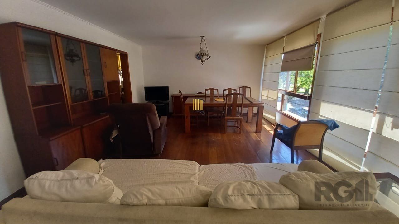 Apartamento 3 dormitórios no bairro Menino Deus
