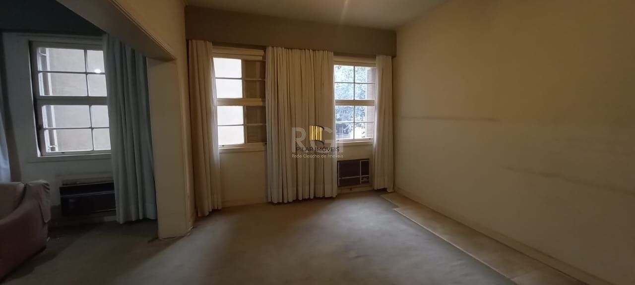 Apartamento para Venda - 136.2m², 3 dormitórios, 1 vaga - Centro Histórico