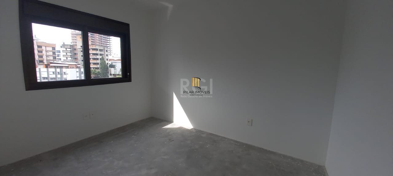 Apartamento para Venda - 119.23m², 3 dormitórios, sendo 1 suites, 1 vaga - Petrópolis