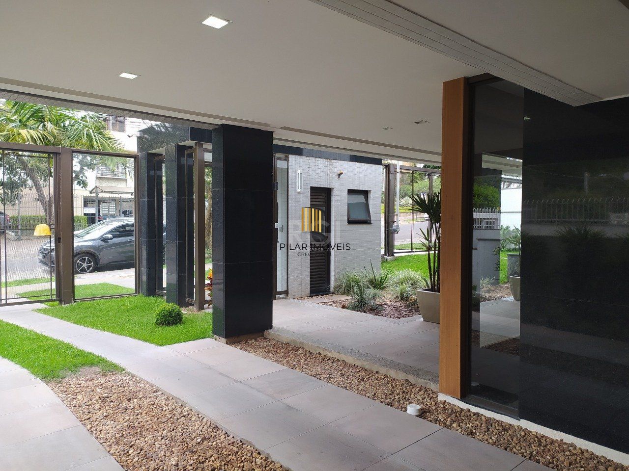 Apartamento para Venda - 119.65m², 3 dormitórios, sendo 1 suites, 2 vagas - Petrópolis