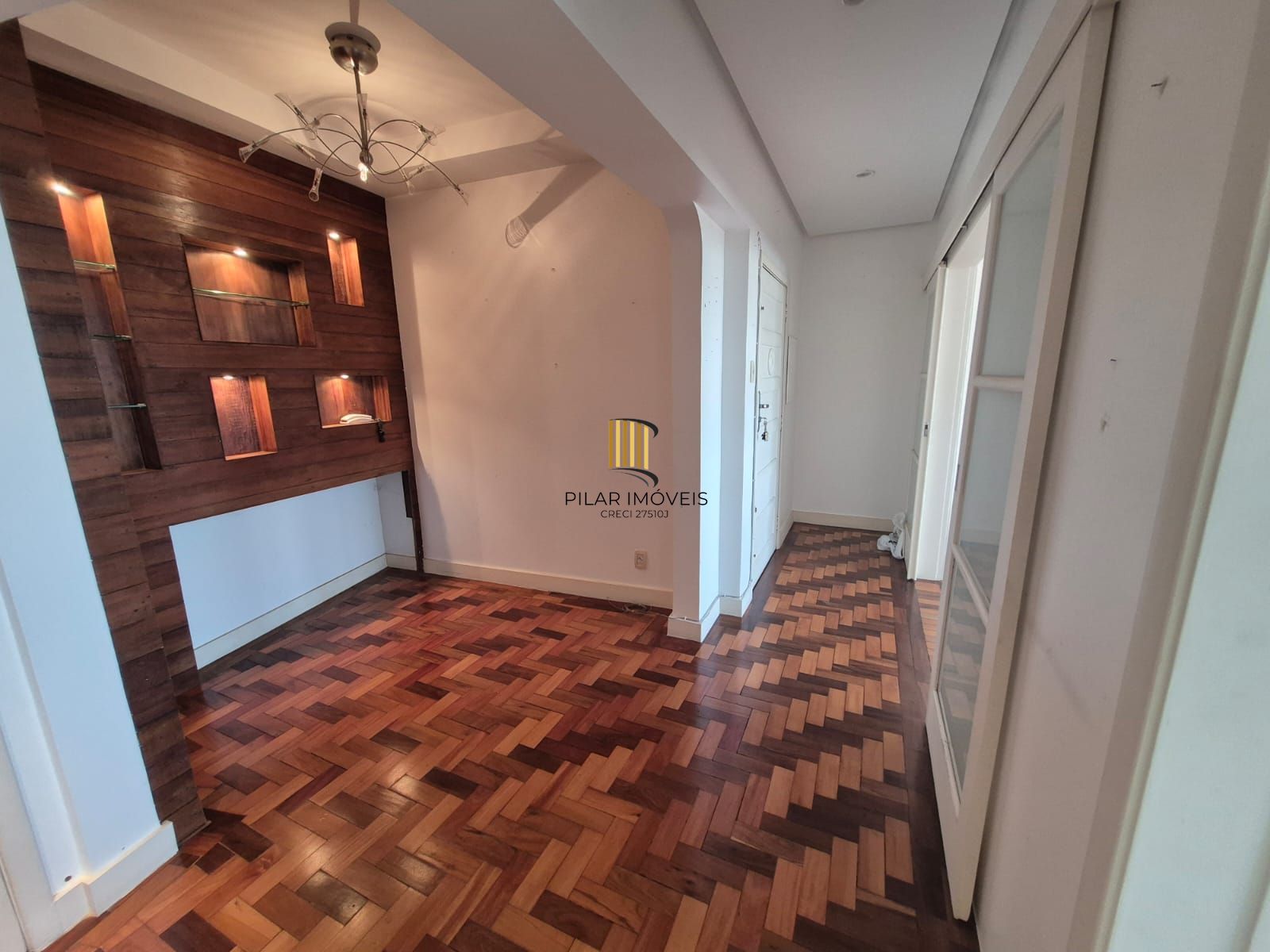 Apartamento 2 quartos na av Independência