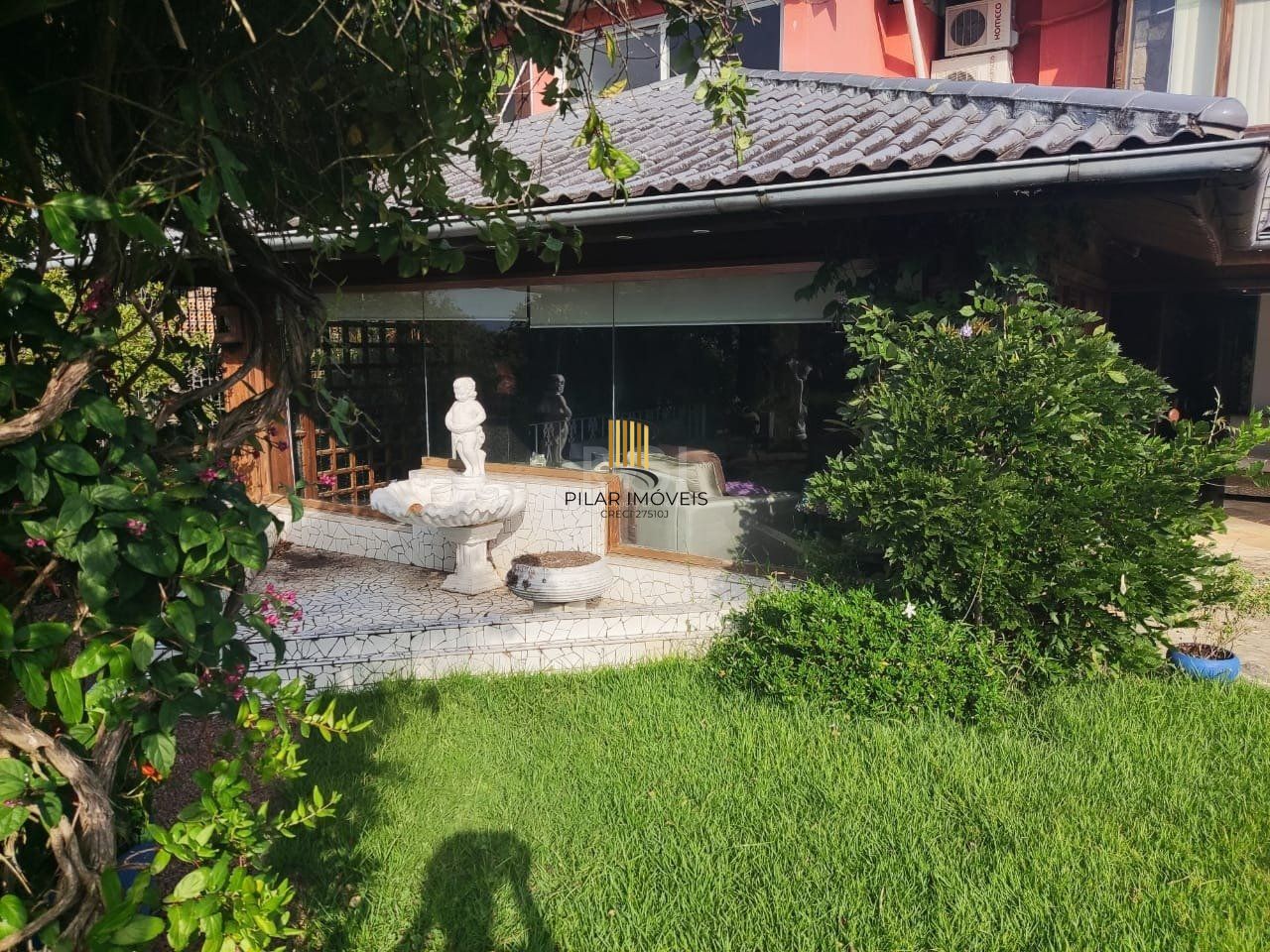 Casa para Venda - 1000m², 4 dormitórios, sendo 2 suites, Espirito Santo