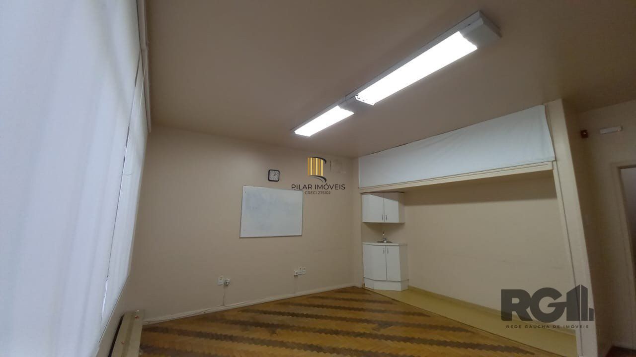 Prédio Comercial no bairro Centro Histórico