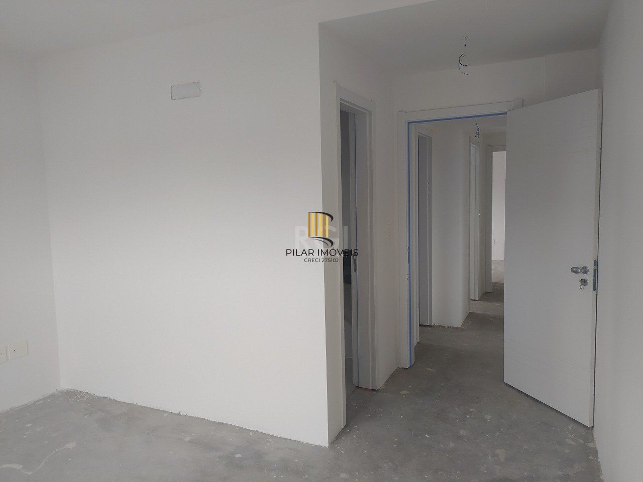 Apartamento para Venda - 119.65m², 3 dormitórios, sendo 1 suites, 2 vagas - Petrópolis