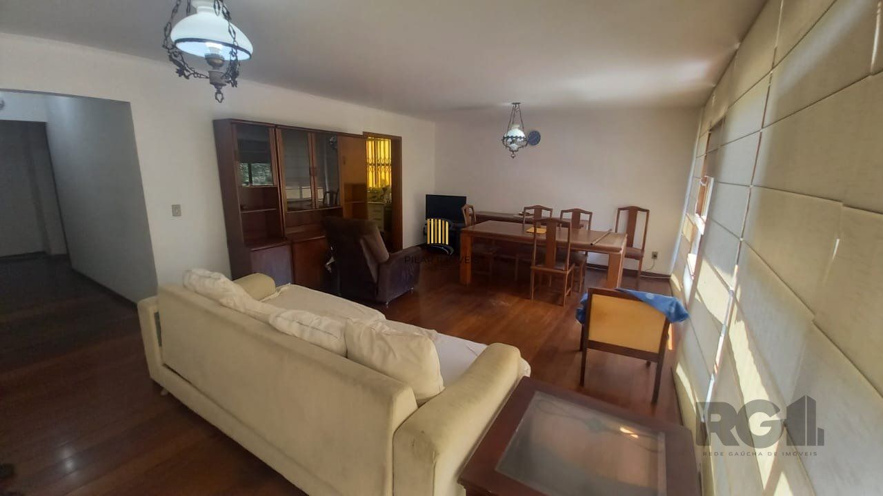 Apartamento 3 dormitórios no bairro Menino Deus