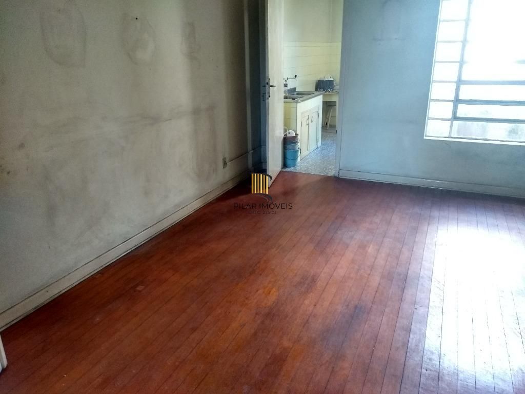 Predio para Venda - 300m², 0 dormitórios, Floresta