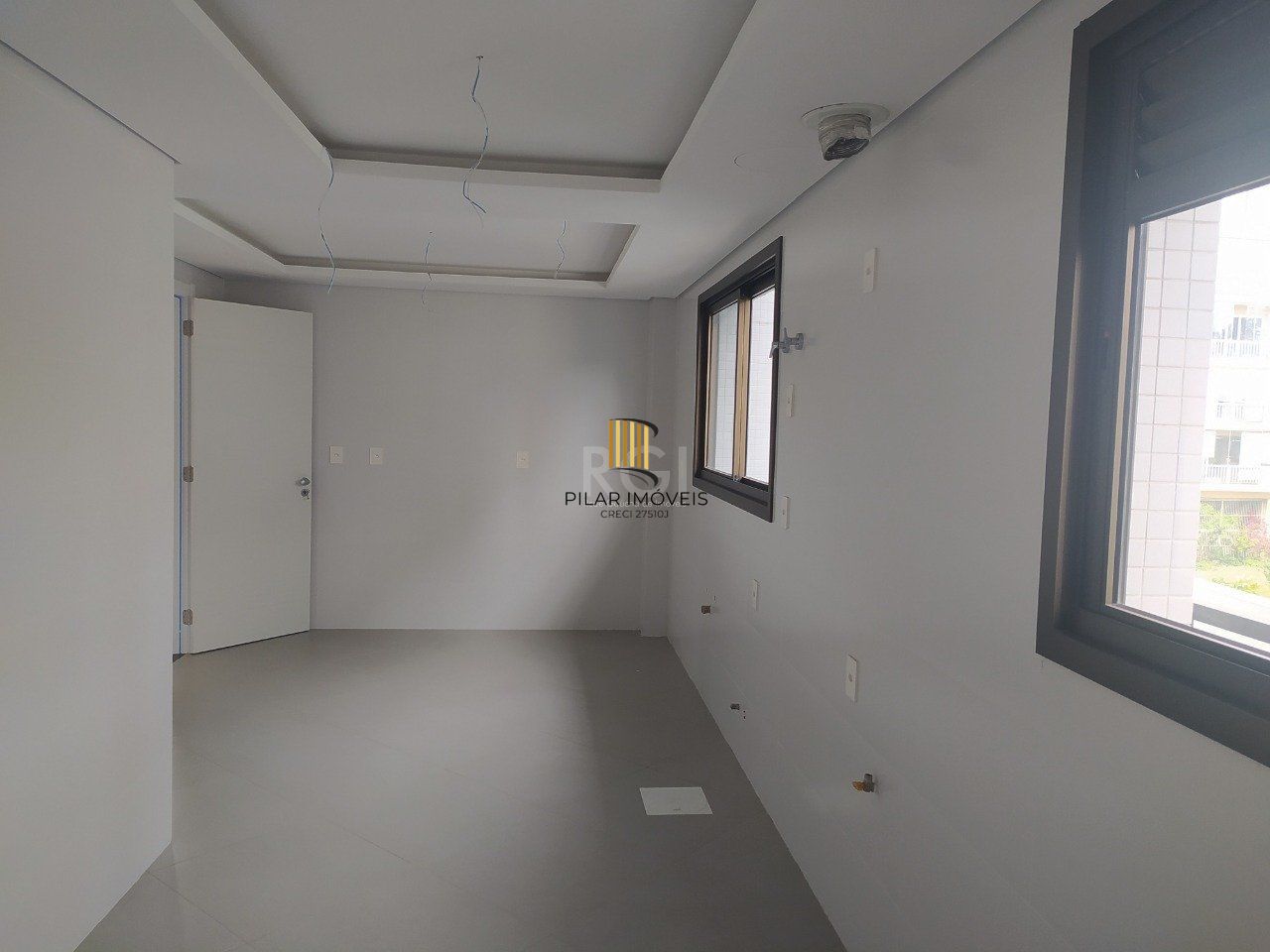 Apartamento para Venda - 123.71m², 3 dormitórios, sendo 1 suites, 1 vaga - Petrópolis