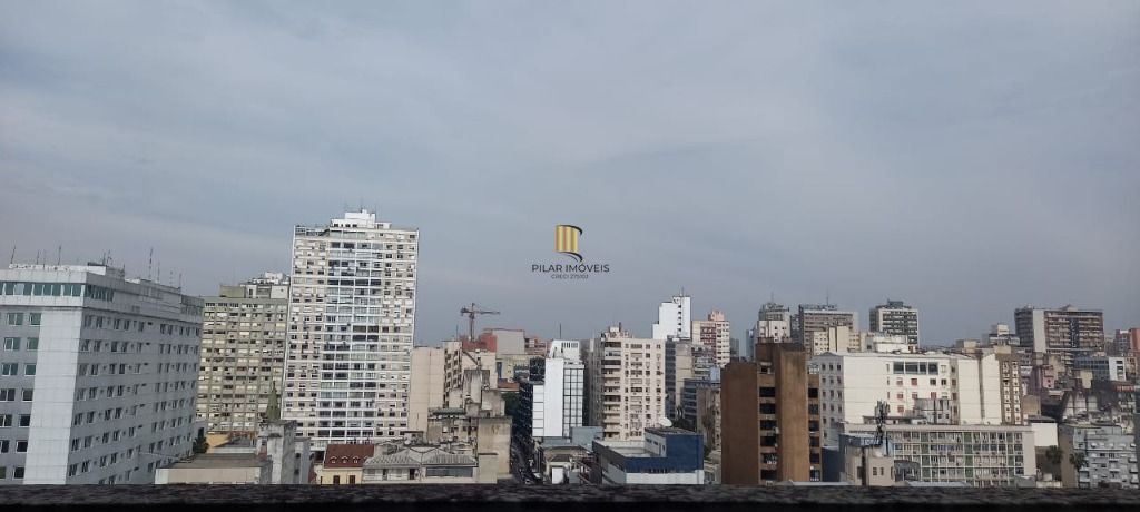 Vende sala em andar alto - Centro Histórico - Porto Alegre/RS