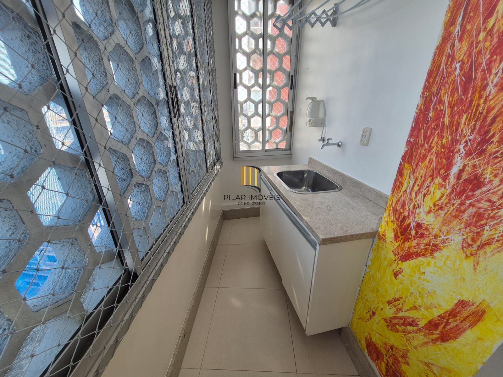 Apartamento 2 quartos na av Independência