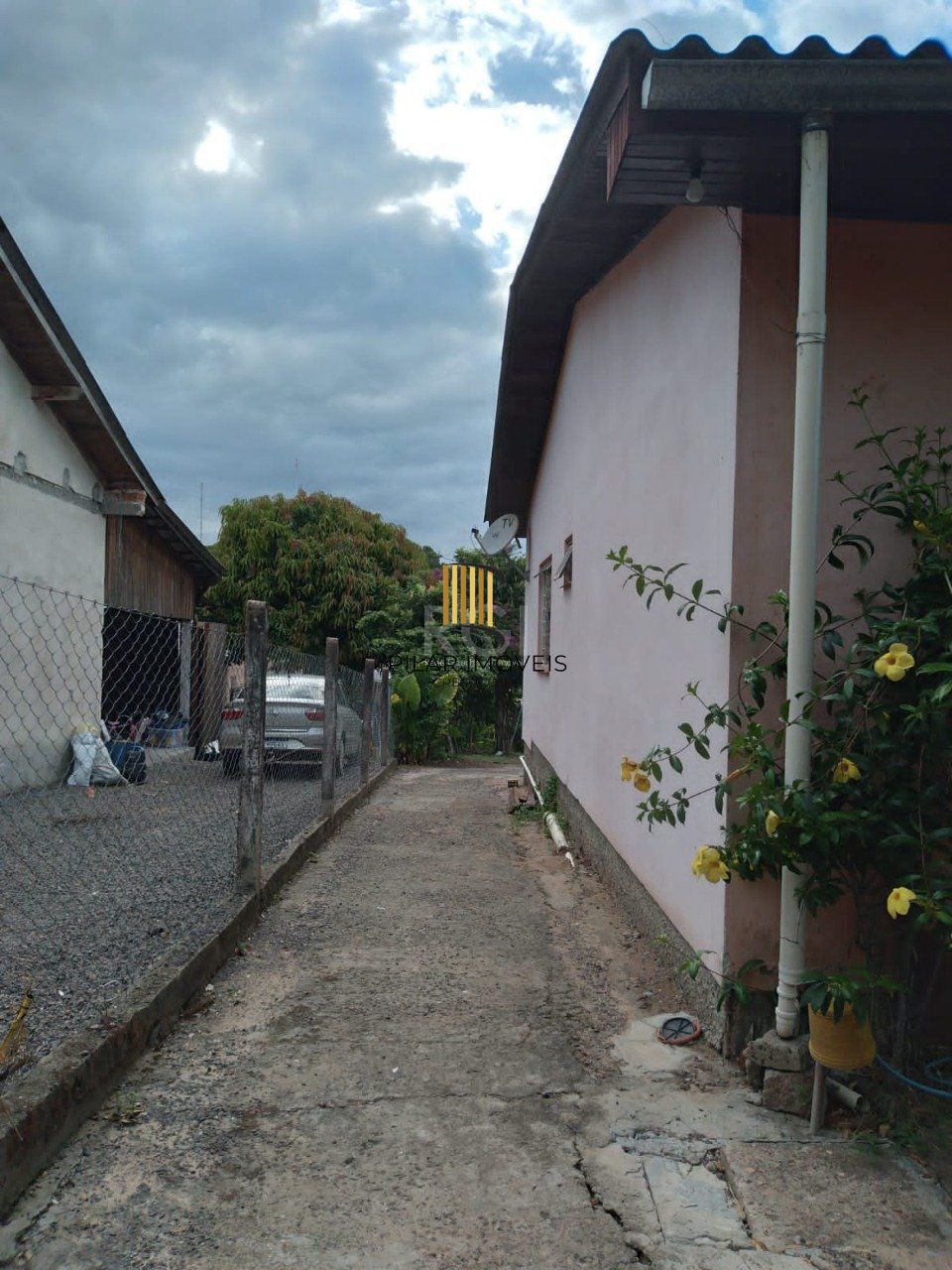 Casa 2 dormitórios no bairro Belém Novo