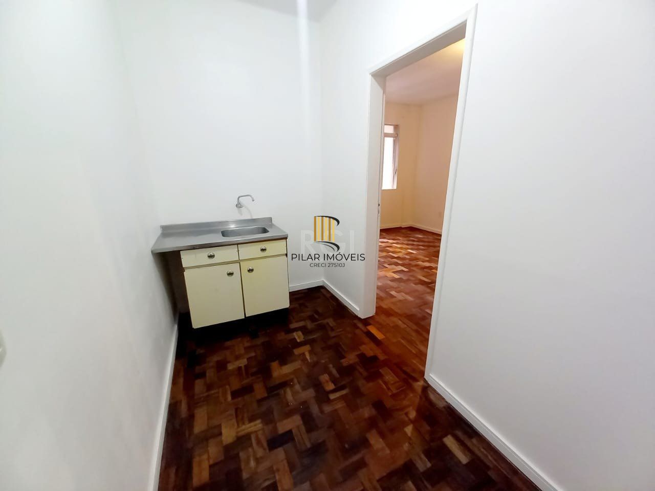 Apartamento JK para Venda - 29.35m², 1 dormitório, Centro Histórico