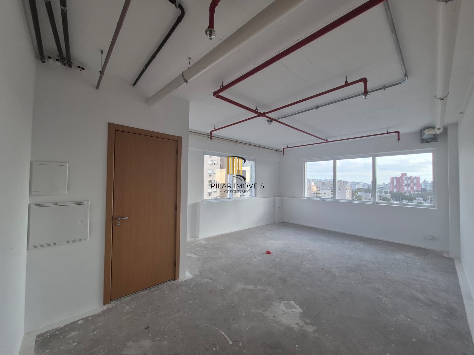 Sala Comercial 1 dormitório no bairro Santana