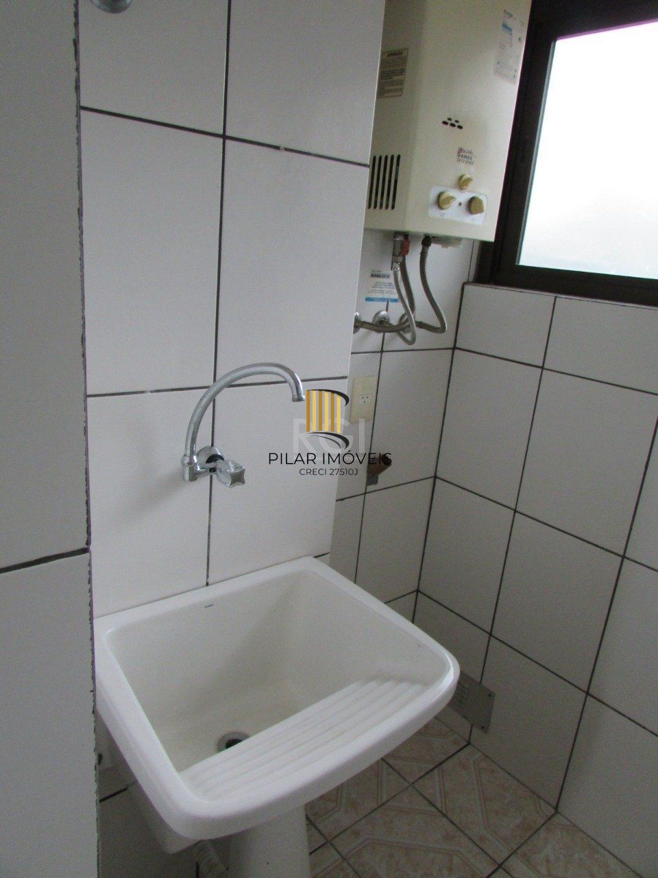 Cobertura com 2 dormitórios à venda, 150 m² por R$ 850.000,00 - Petrópolis - Porto Alegre/RS