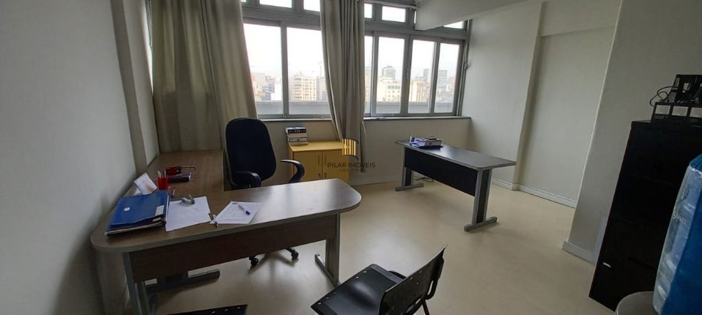 Vende sala em andar alto - Centro Histórico - Porto Alegre/RS