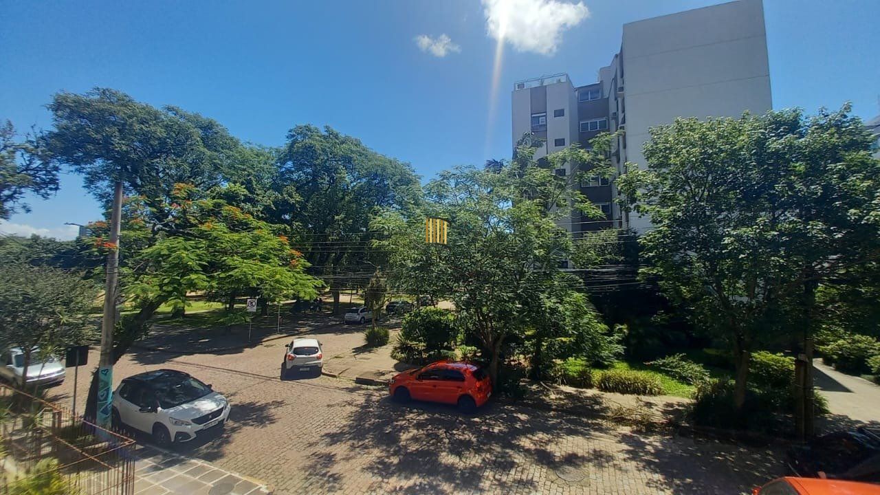 Apartamento 3 dormitórios no bairro Menino Deus