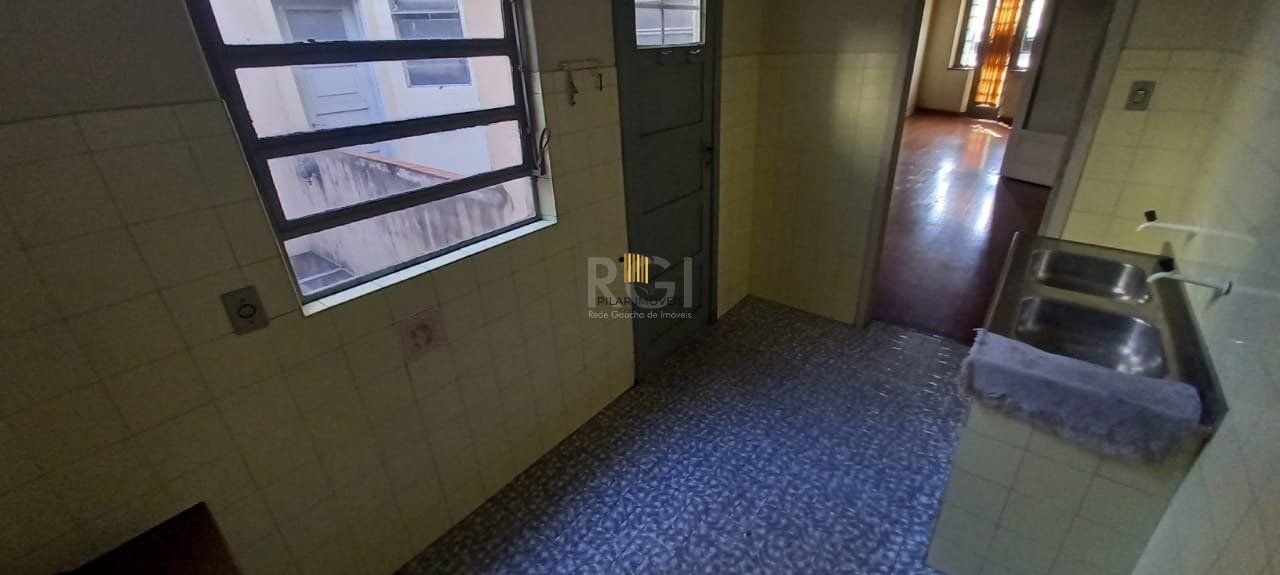 Predio para Venda - 300m², 0 dormitórios, Floresta