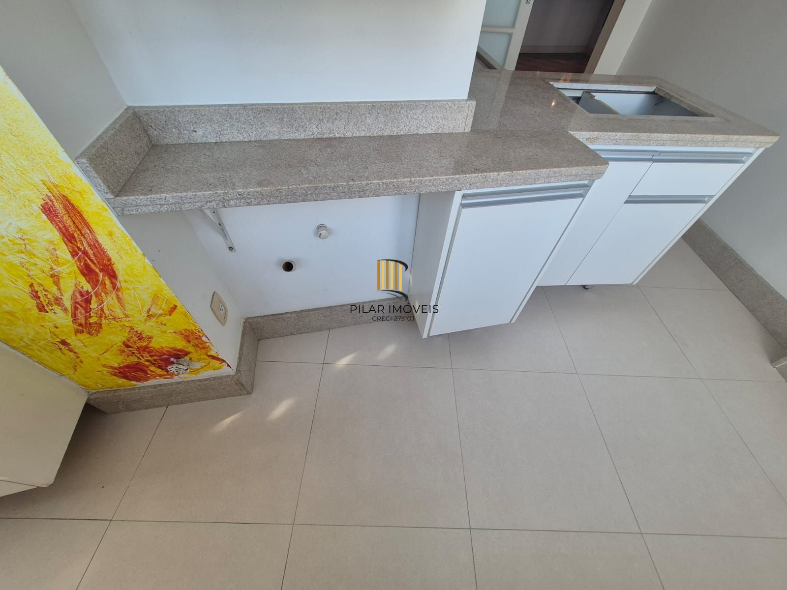 Apartamento 2 quartos na av Independência