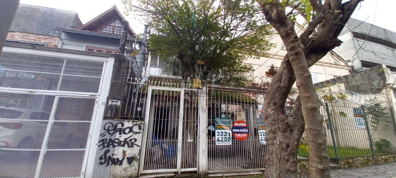 Sobrado para Venda - 110m², 4 dormitórios, sendo 1 suites, 2 vagas - Floresta