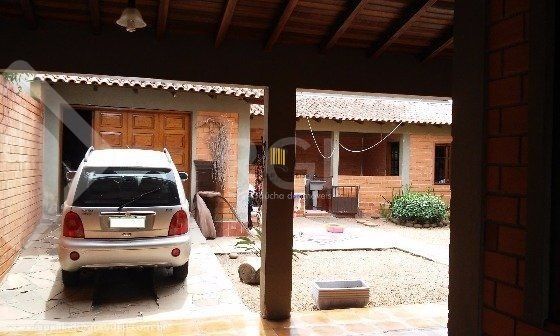 Casa para Venda - 220m², 3 dormitórios, sendo 1 suites, 2 vagas - Jardim Itu