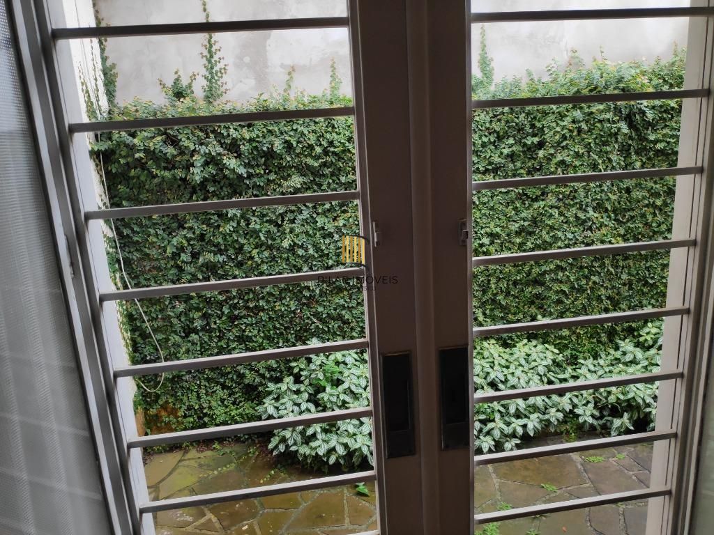 Casa para Venda - 460m², 3 dormitórios, 3 vagas - Três Figueiras
