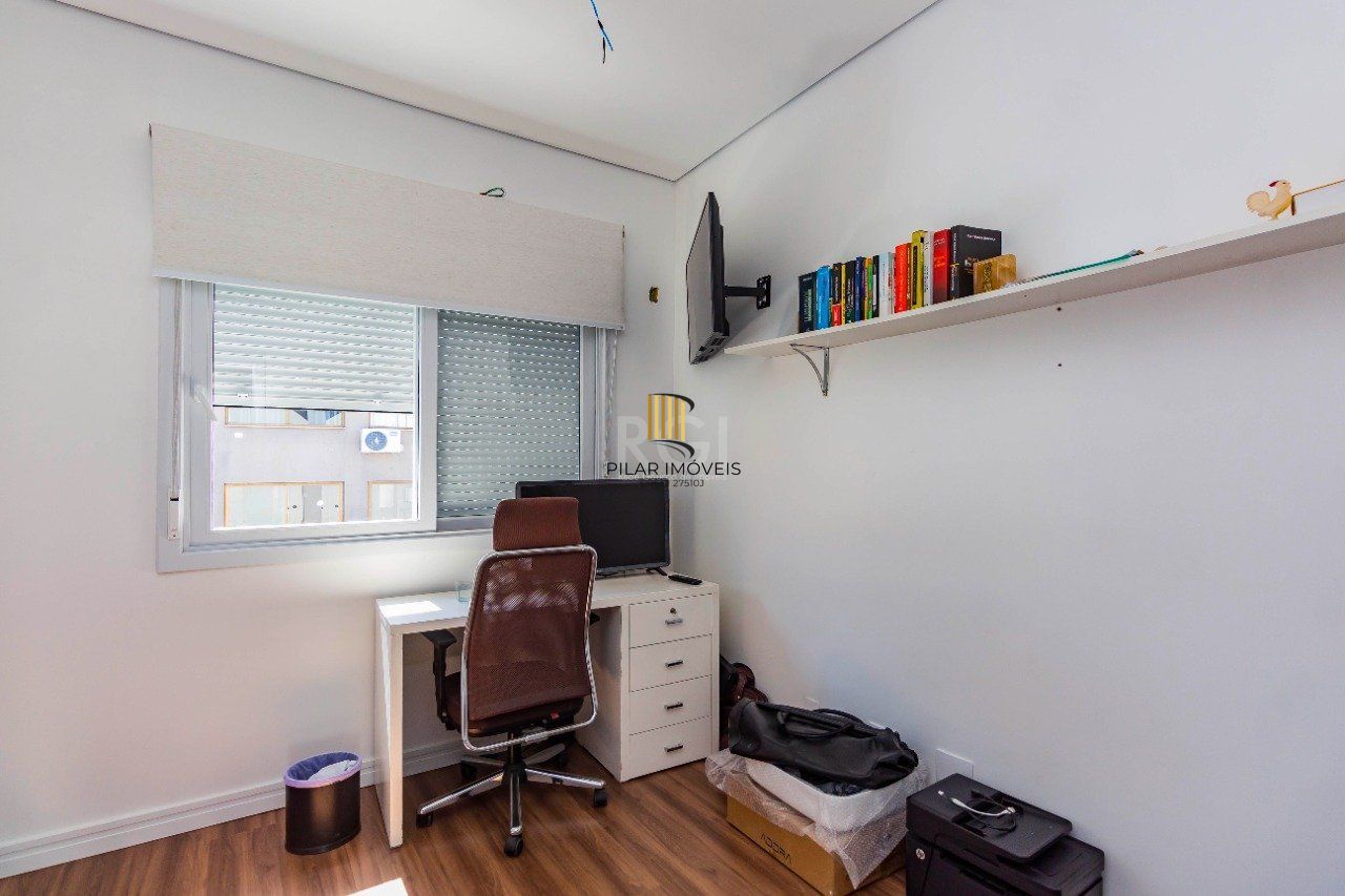 Casa 3 dormitórios no bairro Jardim São Pedro
