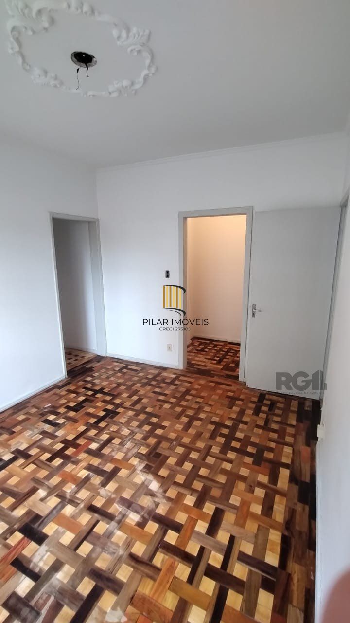 Apartamento 2 dormitórios no bairro Floresta