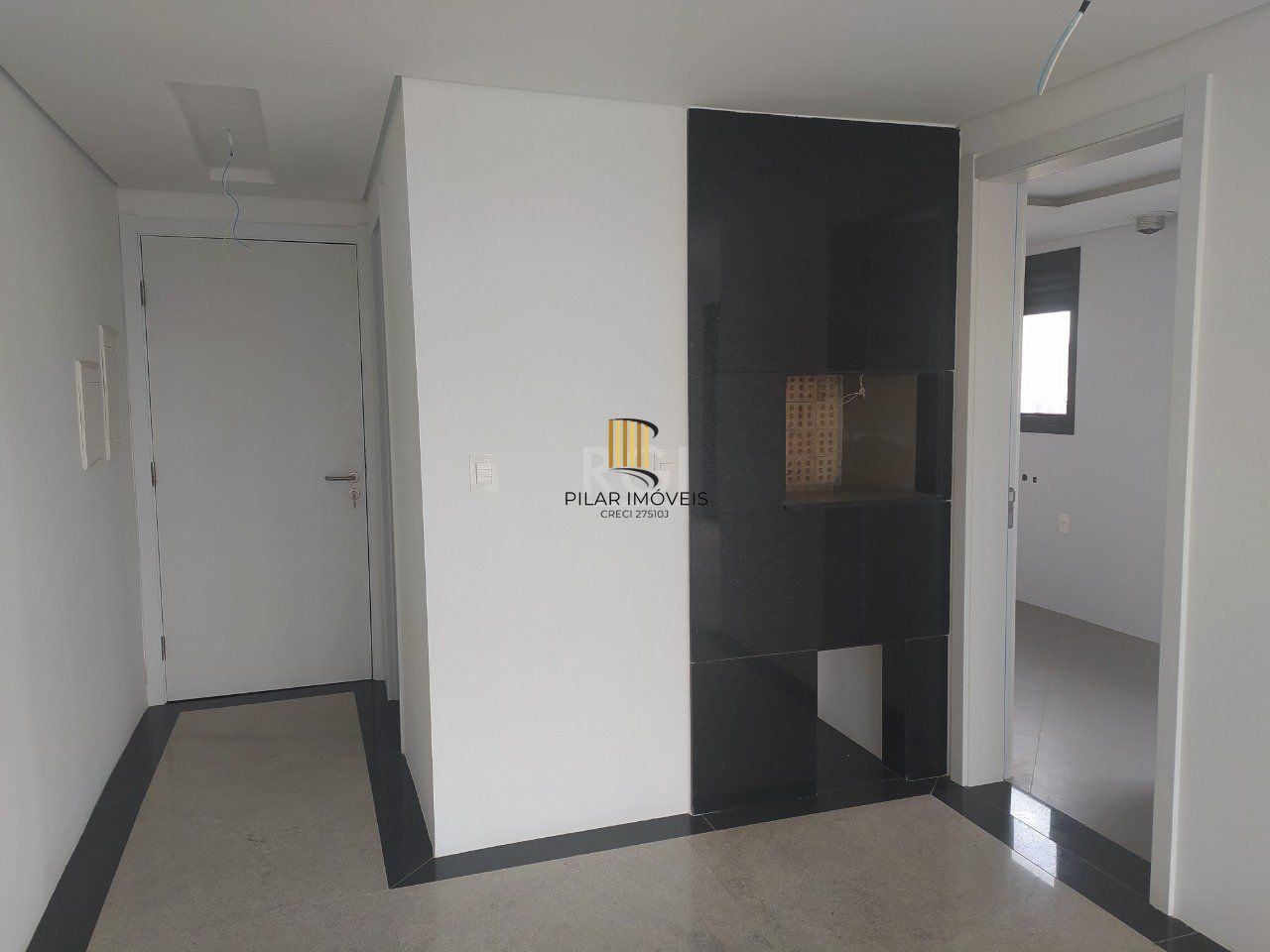 Apartamento para Venda - 119.65m², 3 dormitórios, sendo 1 suites, 2 vagas - Petrópolis