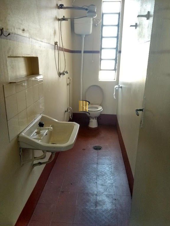 Predio para Venda - 300m², 0 dormitórios, Floresta