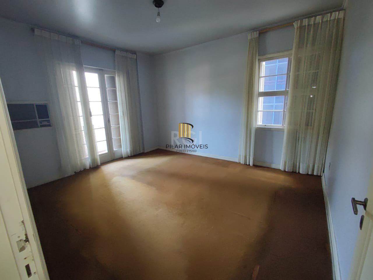 Apartamento para Venda - 136.2m², 3 dormitórios, 1 vaga - Centro Histórico