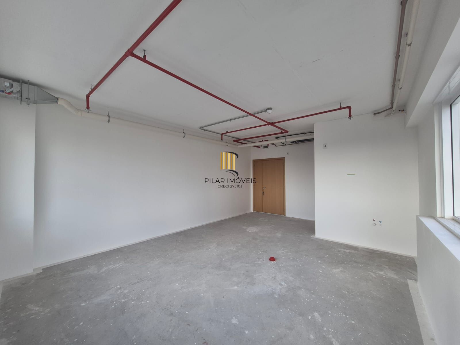 Sala Comercial 1 dormitório no bairro Santana