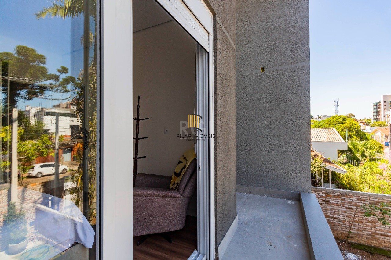Casa 3 dormitórios no bairro Jardim São Pedro