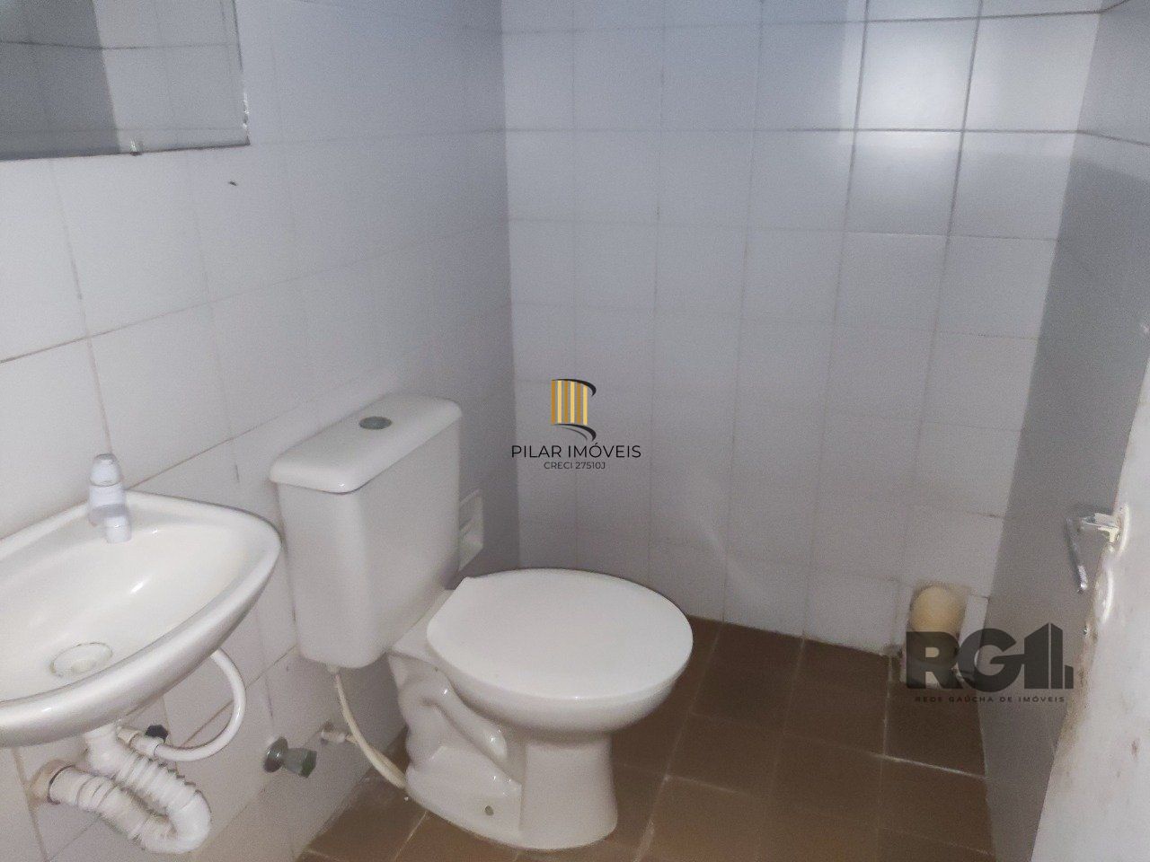 Prédio Comercial no bairro Rio Branco