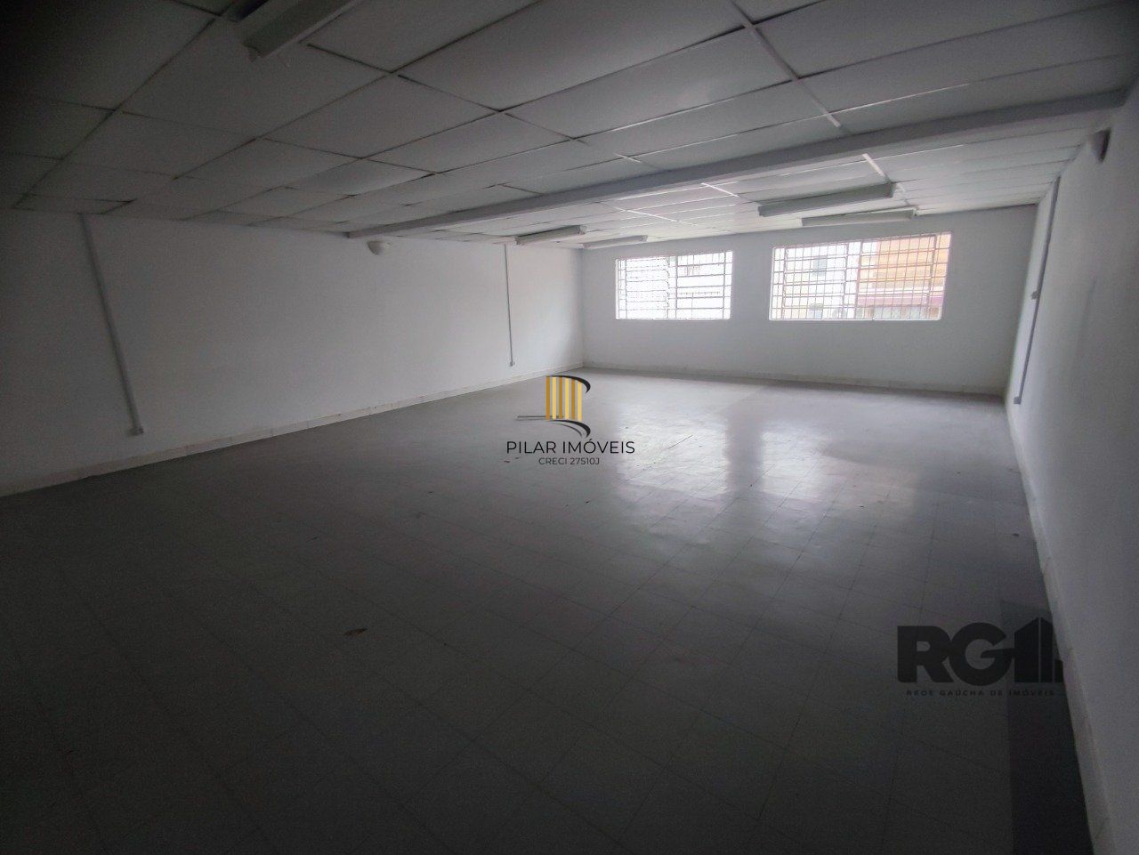 Prédio Comercial no bairro Rio Branco