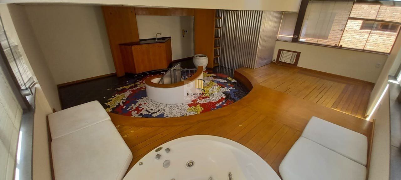 Cobertura para Venda - 94m², 1 dormitório, sendo 1 suites, 1 vaga - São João
