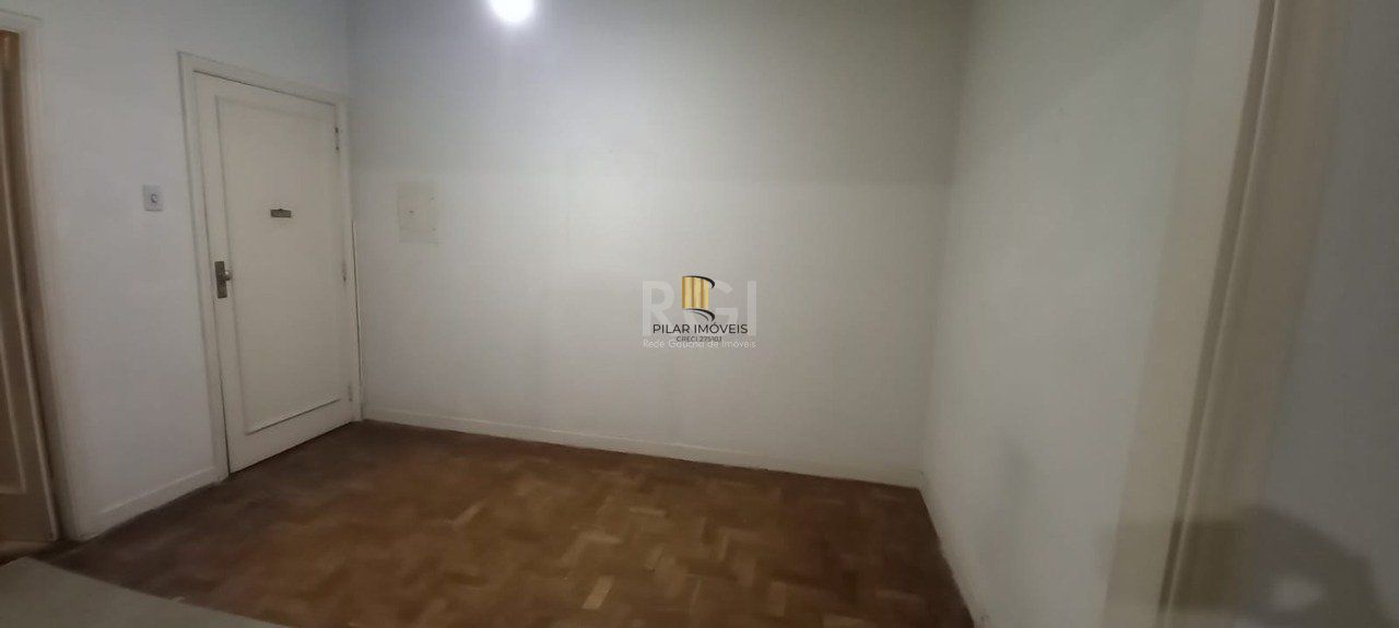 Apartamento para Venda - 136.2m², 3 dormitórios, 1 vaga - Centro Histórico