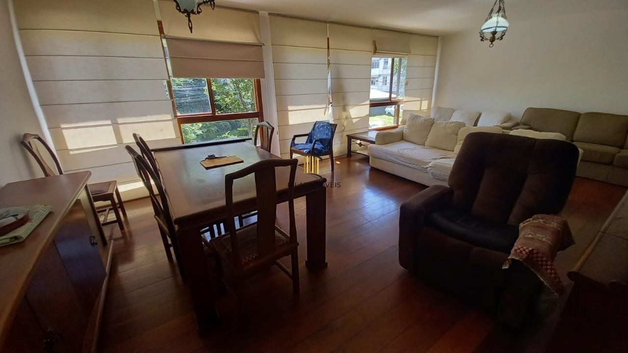 Apartamento 3 dormitórios no bairro Menino Deus