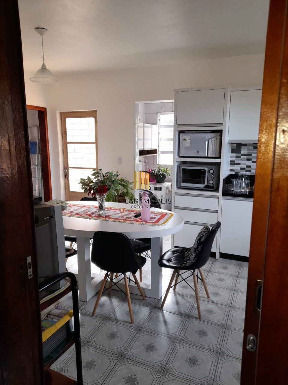 Casa 3 dormitórios no bairro Cascata