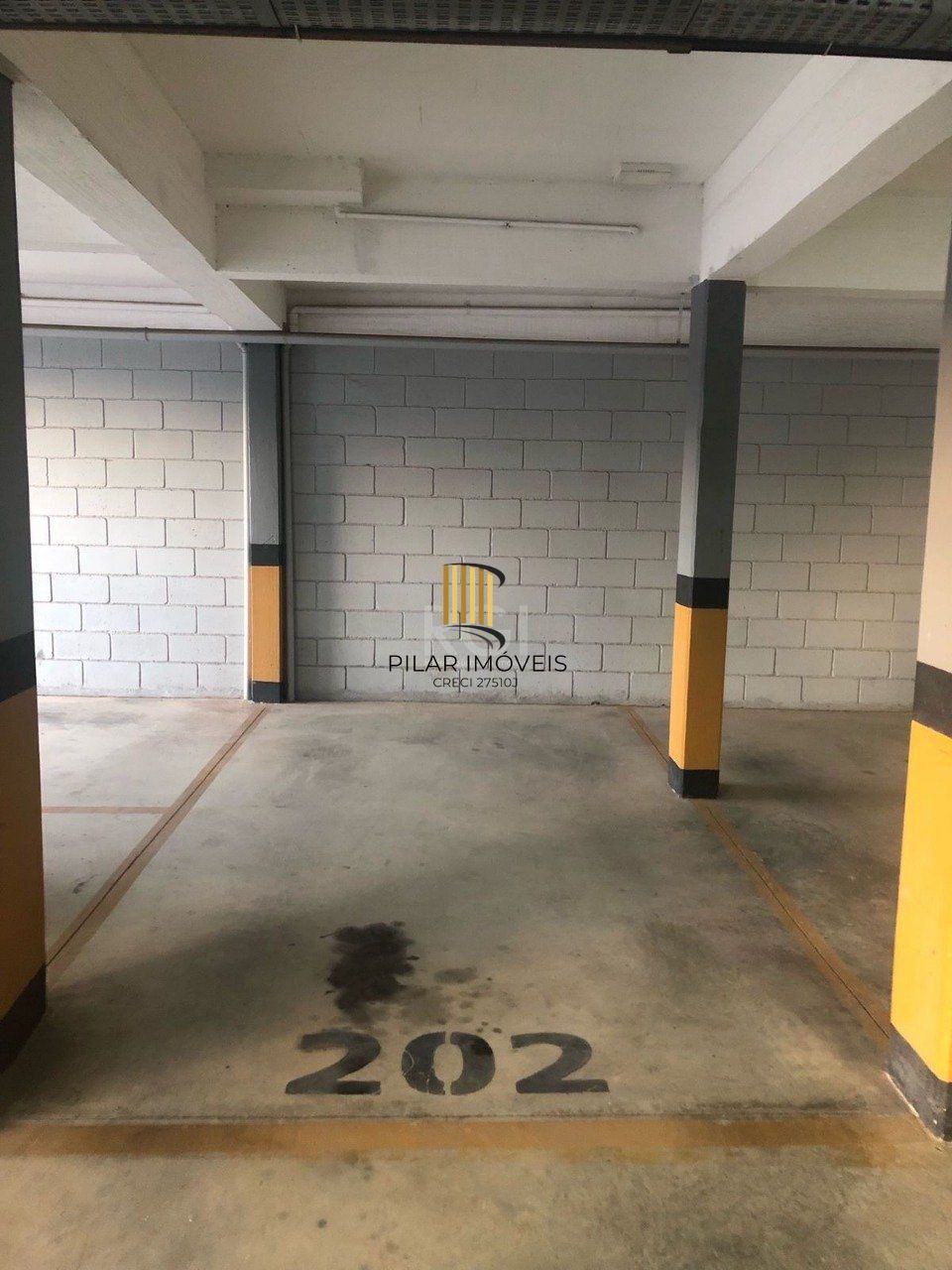 Apartamento 2 dormitórios no bairro Maringá