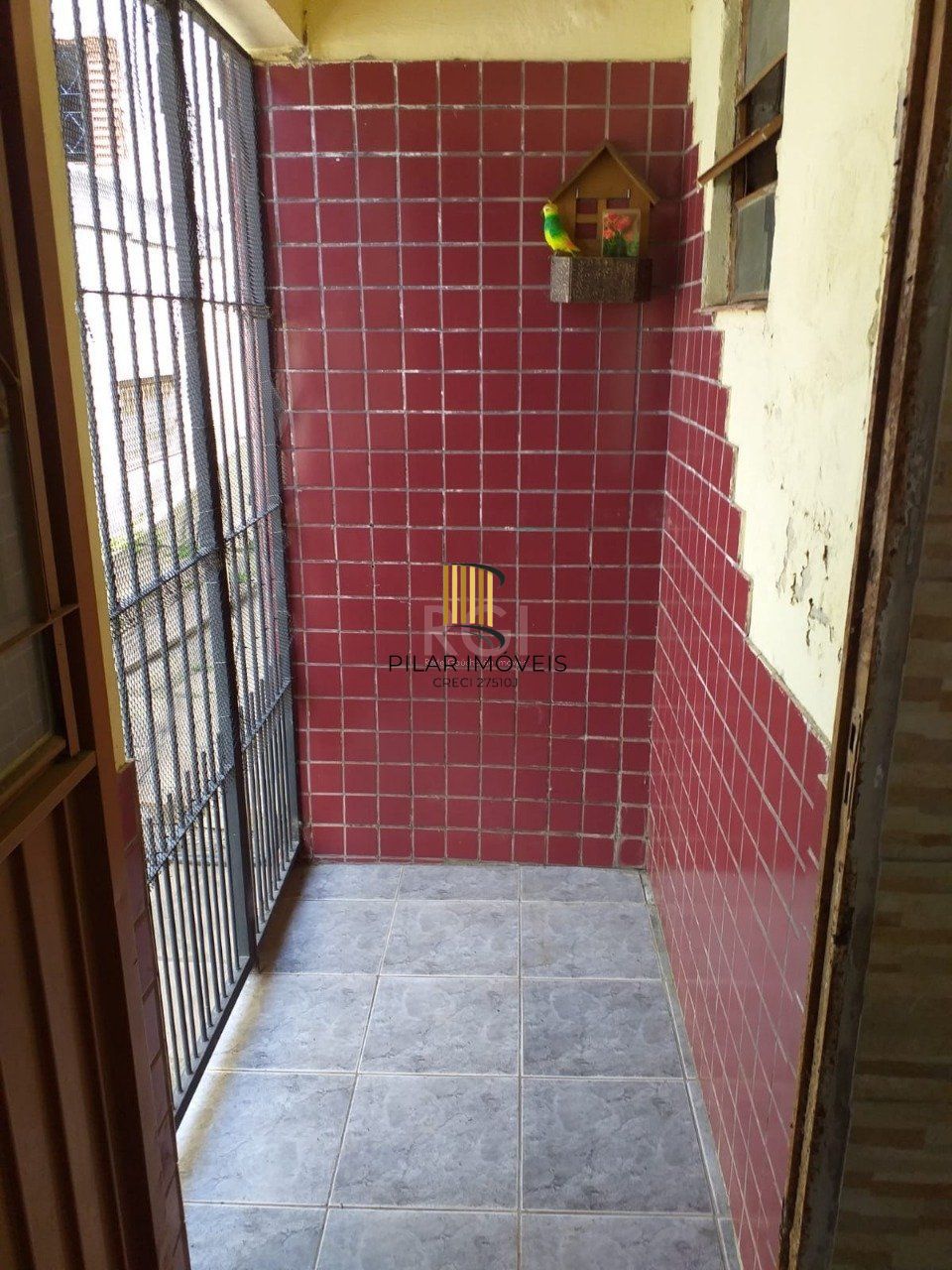 Casa 1 Dormitório(s) Bairro Camaquã