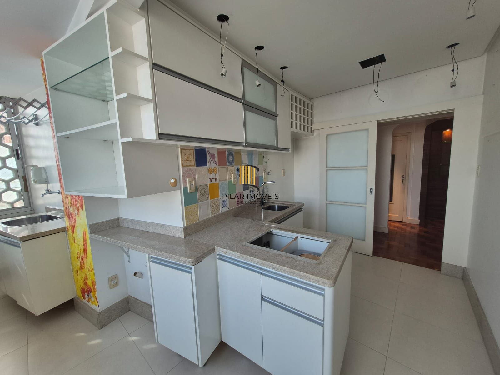 Apartamento 2 quartos na av Independência