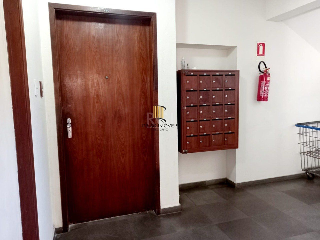 Apartamento 2 dormitórios no bairro Jardim São Pedro