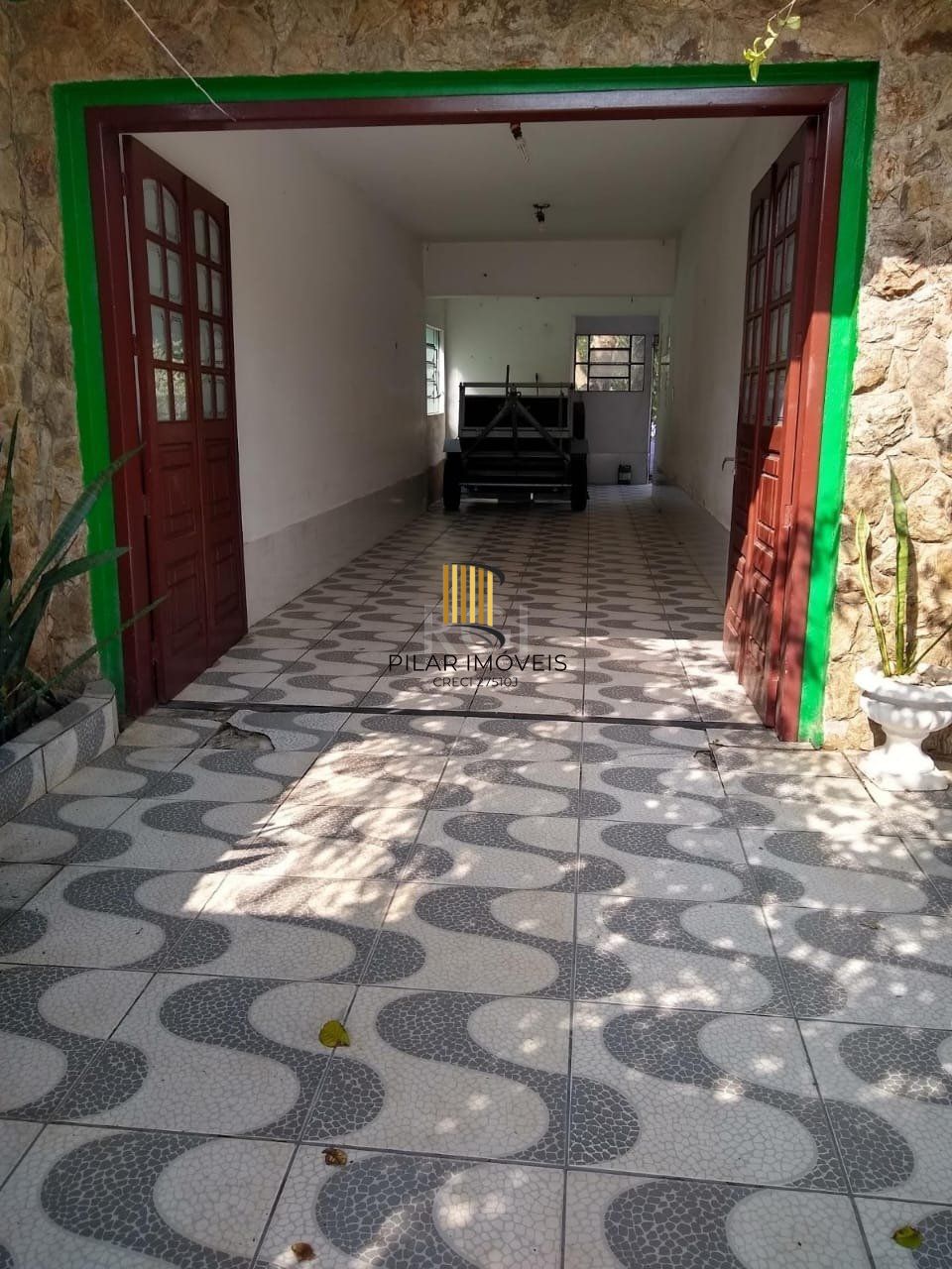 Casa 3 dormitórios no bairro Parque Olinda