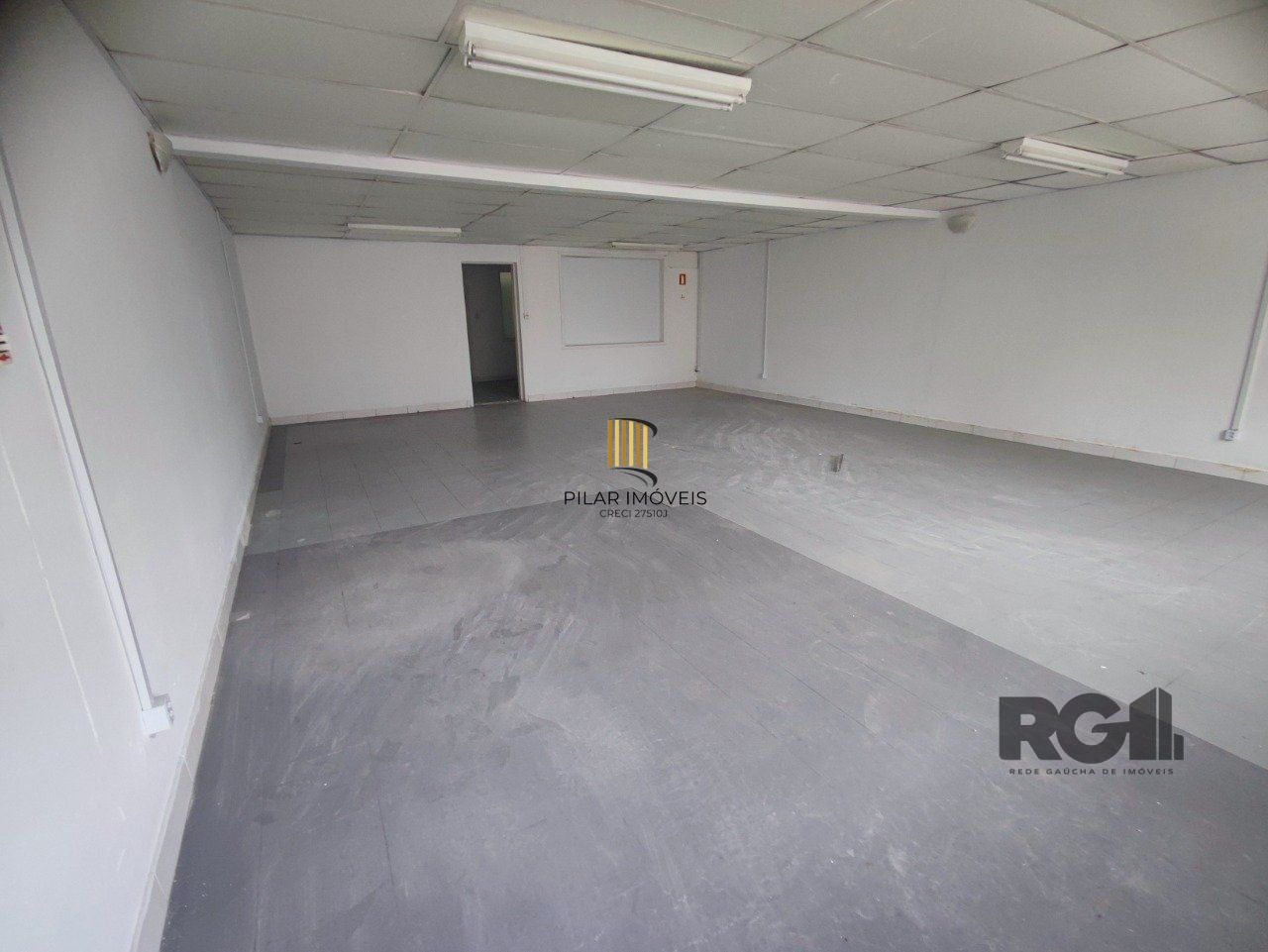 Prédio Comercial no bairro Rio Branco